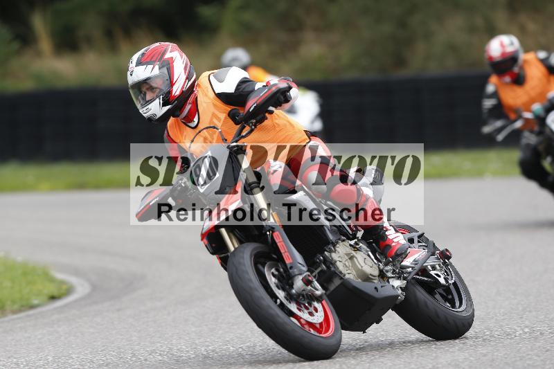 /Archiv-2025/36 27.07.2025 PROMAX  ADR/Gruppe gruen/80